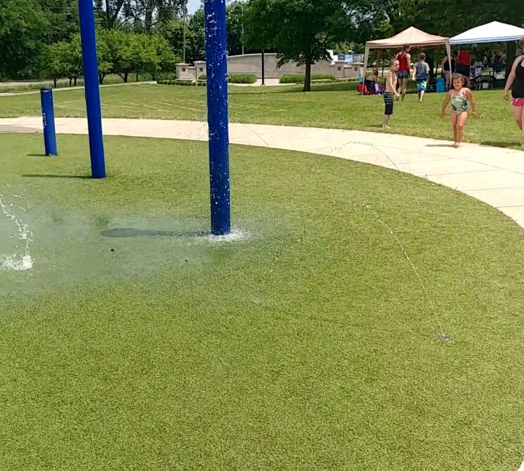 memorial-park-swimming-pool-photo